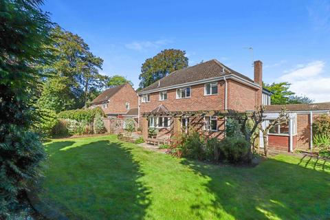 5 bedroom detached house for sale, Stretton Close, Penn, Buckinghamshire, HP10