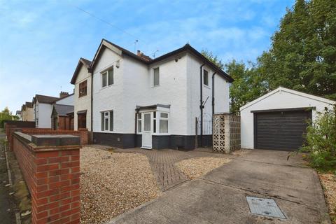 3 bedroom semi-detached house for sale, Brumby Wood Lane, Scunthorpe