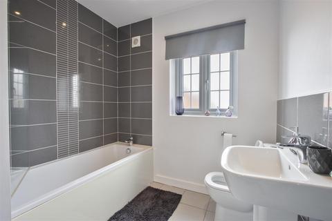 9 Staley Drive, Glapwell, Chesterfield, S44 5QG