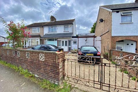 4 bedroom semi-detached house for sale, Willow Tree Lane, Hayes