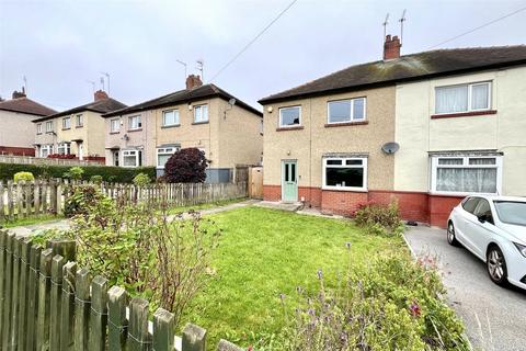 3 bedroom semi-detached house for sale, Leafield Close, Huddersfield, HD2