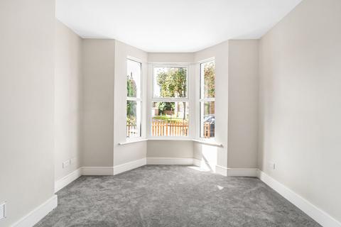 95 Denmark Road, London, SE25 5RE