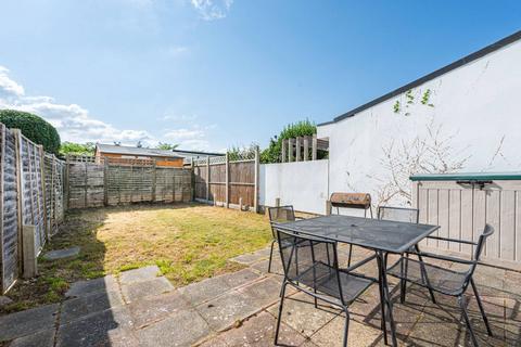 4 bedroom terraced house to rent, Sevenoaks Road, Honor Oak Park, London, SE4