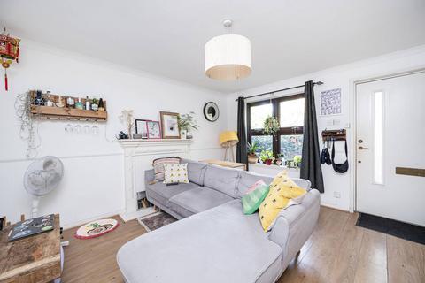 1 bedroom end of terrace house for sale, Coopers Close, Whitechapel, London, E1