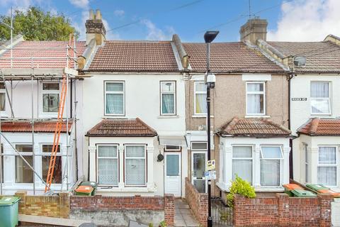 3 bedroom terraced house for sale, Rixsen Road, London