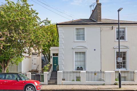 1 bedroom flat for sale, Lyme Street, London NW1