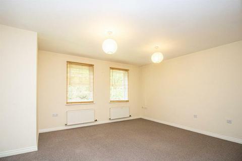 2 bedroom flat to rent, Whitcliffe Gardens, West Bridgford, Nottingham, Nottinghamshire, NG2