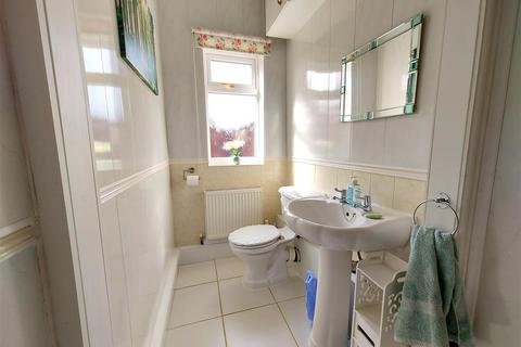 60 Areley Common, Stourport-on-severn, DY13 0NQ