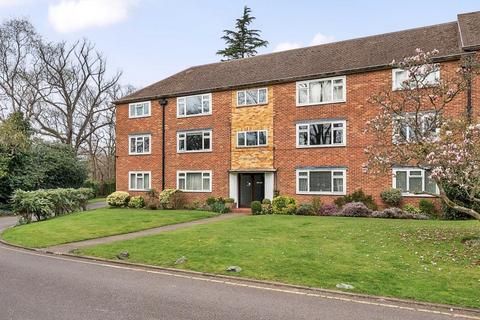 2 bedroom flat for sale, Virginia Water,  Surrey,  GU25