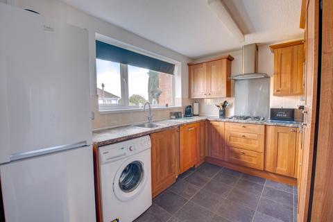 3 bedroom terraced house for sale, Fox Lane, Bromsgrove, Worcestershire, B61