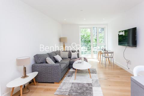 1 bedroom apartment to rent, Vaughan Way, Wapping E1W