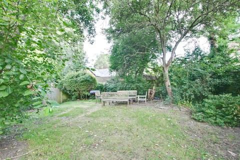 38a Cambridge Road, Bromley, BR1 4EA