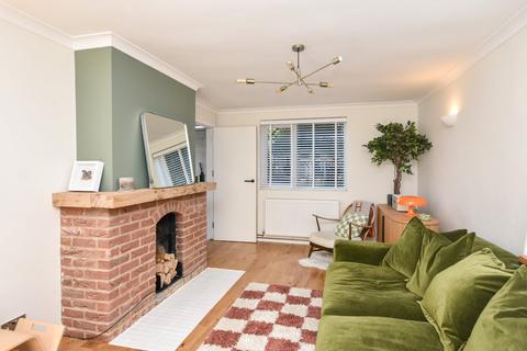 2 bedroom end of terrace house for sale, Newell Avenue, Shoeburyness, Essex, SS3