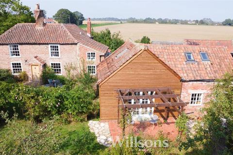 3 bedroom detached house for sale, Mablethorpe Road, Theddlethorpe, Mablethorpe