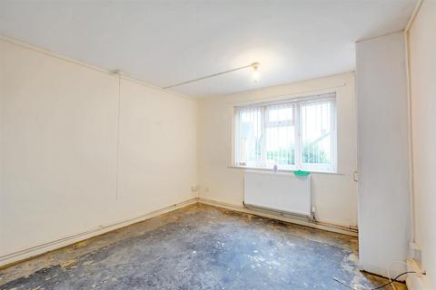 1 bedroom flat for sale, Stathern Walk, Nottingham