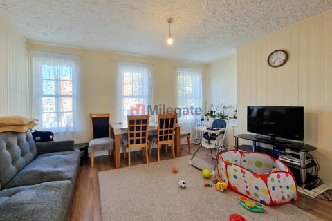 3 bedroom maisonette to rent, Church Road, Ashford TW15