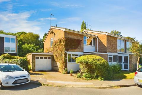 3 bedroom end of terrace house for sale, Parkfield, Horsham RH12