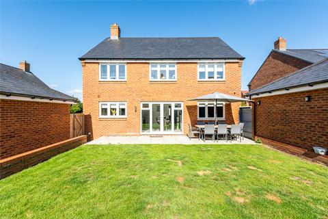 5 bedroom detached house for sale, Becketts Lane, Steeple Claydon, Buckinghamshire, MK18