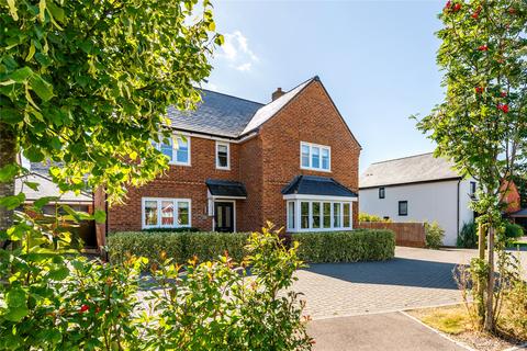 12 Becketts Lane, Steeple Claydon, Buckingham, MK18 2GQ