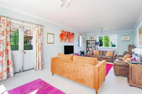 4 bedroom detached house for sale, Turners Green Road, Wadhurst, East Sussex, TN5