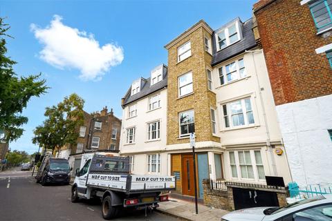 Flat 7, 3 Alexander Road, London, N19 3PF