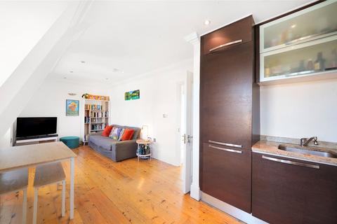 Flat 7, 3 Alexander Road, London, N19 3PF