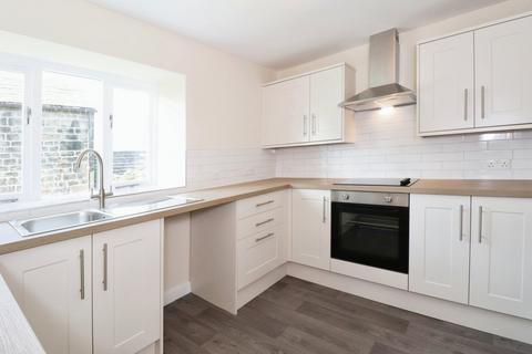 2 bedroom house to rent, Calverley Cutting, Bradford, West Yorkshire, UK, BD10