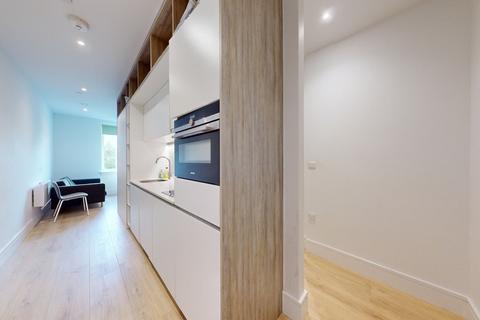 Studio to rent, Stanwell Road