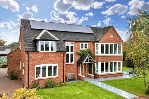 4 bedroom detached house for sale, Cheshire Street, Audlem, CW3