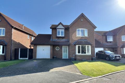 4 bedroom detached house for sale, Cranesbill Close, Knott End on Sea FY6