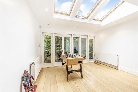 4 bedroom house to rent, Belsize Road, Swiss Cottage, NW6