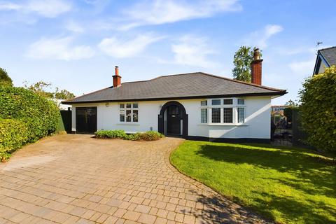 2 bedroom bungalow to rent, Gernant , Rhiwbina, Cardiff. CF14 6NA