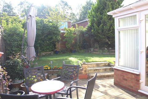 3 bedroom link detached house for sale, Burges Grove, Warwick