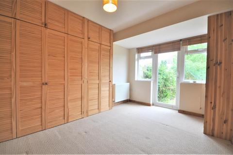 1 bedroom maisonette to rent, Briar Road, Watford WD25