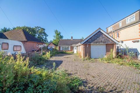 3 bedroom bungalow for sale, Hart Plain Avenue, Cowplain, PO8 8RP