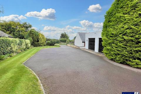 4 bedroom detached house for sale, Deans Row, Gayton, Northampton