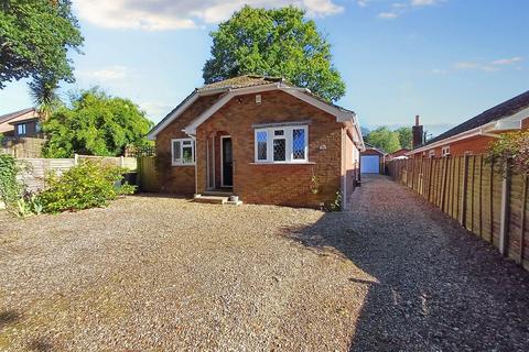 3 bedroom detached bungalow for sale, Verwood