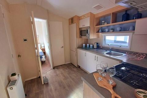 4 bedroom static caravan for sale, Broadland Sands Holiday Park