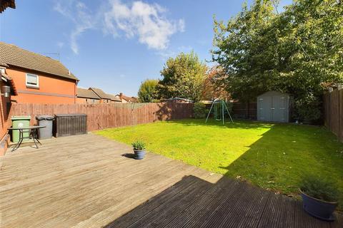 17 Chestnut Road, Abbeymead, Gloucester, GL4 4XZ