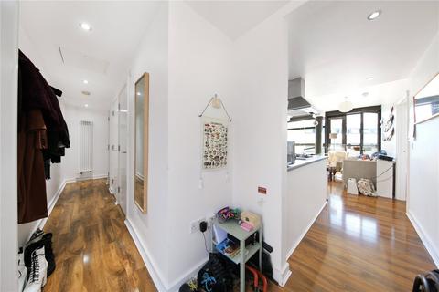 3 bedroom property for sale, HailingsWharf, Channelse Road, London, E15