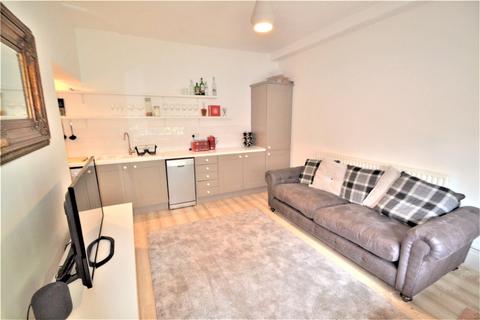 2 bedroom house to rent, Ampton Road, Birmingham, West Midlands, B15