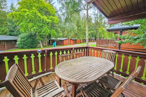 3 bedroom log cabin for sale, Kenwick Park, Louth LN11