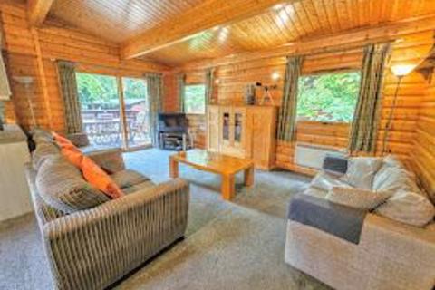 3 bedroom log cabin for sale, Kenwick Park, Louth LN11