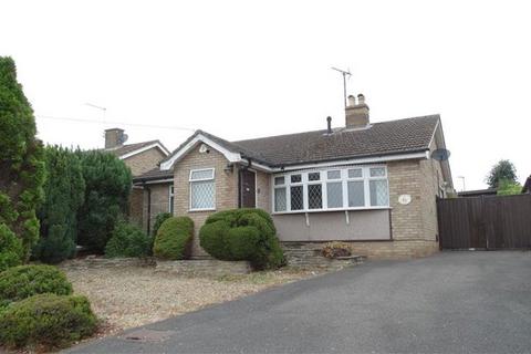 3 bedroom bungalow to rent, Vicarage Way, Peterborough