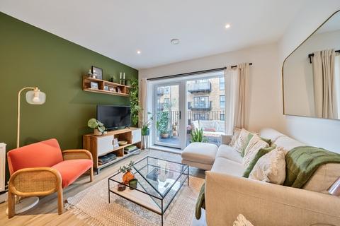 1 bedroom apartment for sale, Brumwell Avenue, London