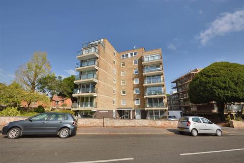 3 bedroom flat for sale, Blackwater Road, Eastbourne