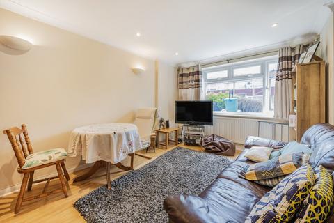 3 bedroom terraced house for sale, Marshalls Close, Epsom KT19