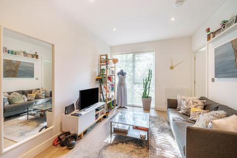 1 bedroom apartment for sale, Carey Road, Berkshire RG40