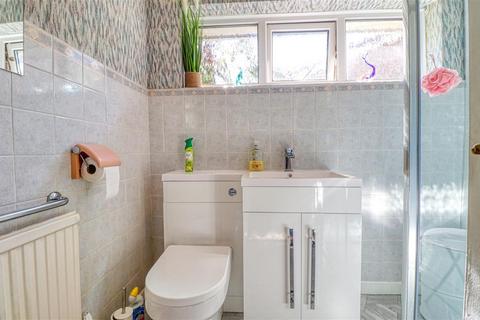 69 Garden Road, Walton On The Naze, CO14 8SJ