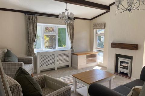 2 bedroom park home for sale, Portsmouth Road, Thursley, Godalming, Surrey